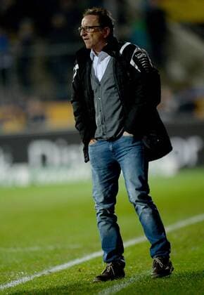 18.12.2015, xfux, Fussball 2.Bundesliga, FSV Frankfurt - Arminia Bielefeld, emspor v.l. Trainer Norbert Meier (Arminia Bielefeld)