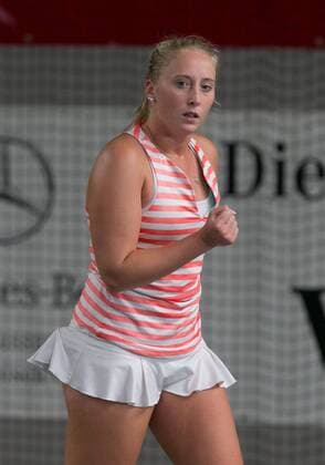 Julia Wachaczyk (GER) Deutsche Meisterschaft in Biberach an der Riß, 44. Deutschen Hallenmeisterschaften 2015 Tennis - Deutsche Meisterschaft 2015 - Deutsche Meisterschaft - - Biberach an der Riss - Baden-Wuerttemberg - Germany - 18 December 2015.
