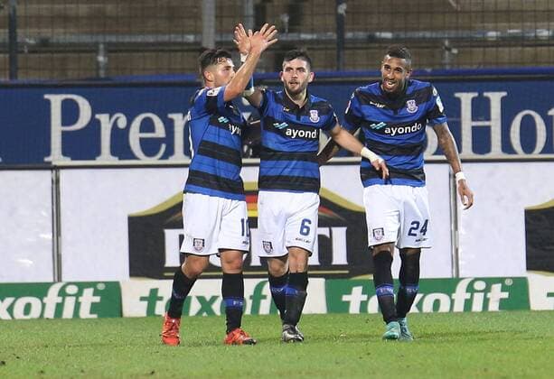 Frankfurt TOR: Fanol Perdedaj (FSV Frankfurt) trifft zum 1:0 und jubelt mit Besar Halimi (FSV Frankfurt) u. Shawn Maurice Barry (FSV Frankfurt) Copyright: RRZ Eibner-Pressefoto EP_RRZ
