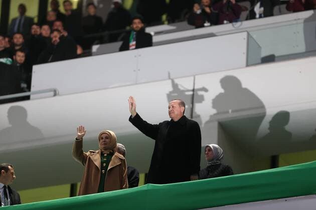 Bilder des Tages Sport Bursa, Opening ceremony of Bursaspor new arena named Timsah Arena ( Crocodile Arena ) December 21, 2015. Pictured: President Recep Tayyip Erdogan. 