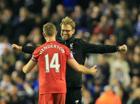 Themen der Woche - SPORT Bilder des Tages - SPORT Liverpool s Jurgen Klopp celebrates with Jordan Henderson Barclays Premier League- Liverpool vs Leicester City - Anfield - England - 26th December 2015 - Picture David Klein Sportimage EDITORIAL USE ONLY. No use with unauthorised audio, video, data, fixture lists, club league logos or live services. Online in-match use limited to 120 images, no video emulation. No use in betting, games or single club league player publications.