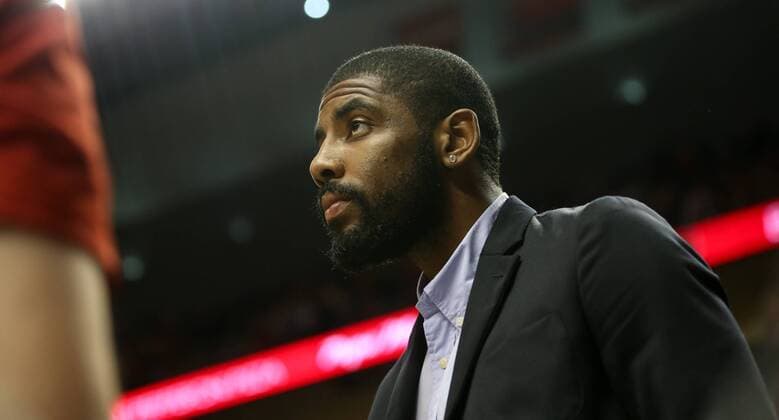 Dec. 26, 2015 - KYRIE IRVING (2) watches during a timeout. The Portland Trail Blazers hosted the Los Angeles Lakers at the Moda Center on November 28th, 2015. Photo by NBA Basketball Herren USA 2015 - Portland Trail Blazers vs. Cleveland Cavaliers - ZUMAb135