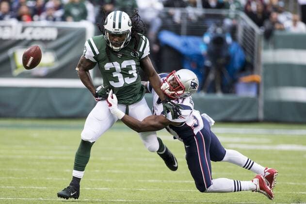 December 27, 2015, New England Patriots strong safety Jordan Richards (37) knocks the ball out of the hands of New York Jets running back Chris Ivory (33), but will go out of bounds before anyone recovers, during the NFL American Football Herren USA game between the New England Patriots and the New York Jets at MetLife Stadium in East Rutherford, New Jersey. NFL 2015: Patriots vs Jets DEC 27 - ZUMAc04_