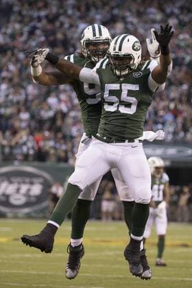 December 27, 2015, New York Jets outside linebacker Lorenzo Mauldin (55) celebrates with defensive end Leonard Williams (92) during the NFL American Football Herren USA game between the New England Patriots and the New York Jets at MetLife Stadium in East Rutherford, New Jersey. The New York Jets won 26-20. NFL 2015: Patriots vs Jets DEC 27 - ZUMAc04_