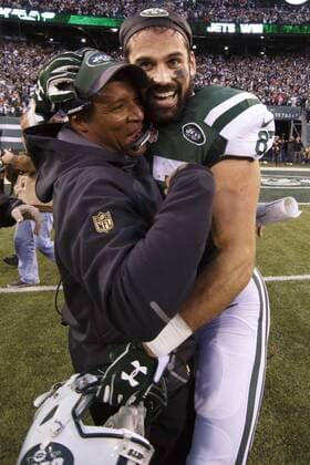 December 27, 2015, New York Jets wide receiver Eric Decker (87) celebrates with wide receiver coach Karl Dorrell following the NFL American Football Herren USA game between the New England Patriots and the New York Jets at MetLife Stadium in East Rutherford, New Jersey. The New York Jets won 26-20. NFL 2015: Patriots vs Jets DEC 27 - ZUMAc04_
