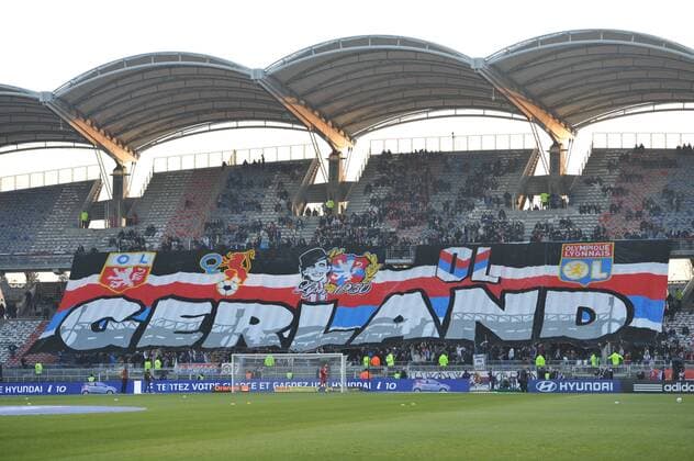 Fans - TRIBUNE - TIFO FOOTBALL : Olympique Lyon vs SCO Angers - Ligue 1 - 05 12 2015 FEP Panoramic 
