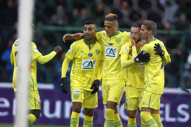 joie Adrien Thomasson (Nantes) avec Ermir Lenjani (Nantes) Yacine Bammou (Nantes) et Adryan Oliveira Tavares (Nantes) FOOTBALL : Le Blanc Mesnil vs FC Nantes Ligapokal Frankreich - Coupe de la Ligue - 02 01 2016 - GwendolineLeGoffx 