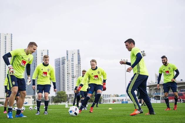 Karl-Johan Johnsson, Sebastian Eriksson, Patrik Carlgren, Mikael Ishak , Kerim Mrabti SWE Nationalmannschaft Trainingslager  Copyright: JOHANNAxLUNDBERG BB160103JL037