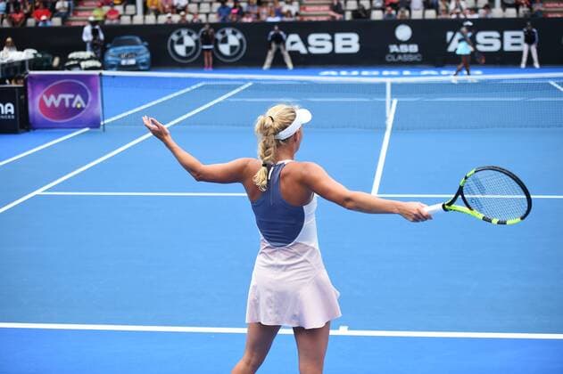 09.01.2016. Auckland, New Zealand. Caroline Wozniacki (DEN) against Sloane Stephens (USA) on Semi Finals Day at the ASB Classic Tennis Women s tournament. ASB Tennis Centre, Stanley st, Auckland, New Zealand. Saturday 9th January 2016. Stephens beat Wozniacki by a score of 6-2, 2-6, 7-6 (3) to make the final. xAndrewxCornagax  ActionPlus11694838