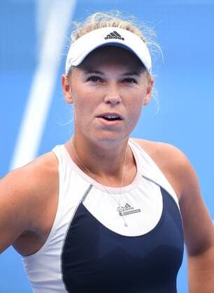 09.01.2016. Auckland, New Zealand. Caroline Wozniacki (DEN) against Sloane Stephens (USA) on Semi Finals Day at the ASB Classic Tennis Women s tournament. ASB Tennis Centre, Stanley st, Auckland, New Zealand. Saturday 9th January 2016. Stephens beat Wozniacki by a score of 6-2, 2-6, 7-6 (3) to make the final. xAndrewxCornagax  ActionPlus11694839