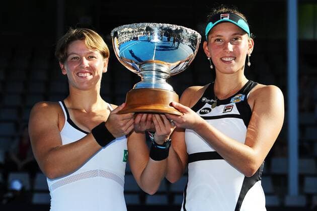 09.01.2016. Auckland, New Zealand. Elise Mertens (BEL) and An-Sophie Mestach (BEL) win the doubles final during Day 6 of the of the 2016 ASB Classic Womens. ASB Tennis Centre, Auckland, New Zealand. Saturday 9 January 2016. xChrisxSymesx  ActionPlus11694904