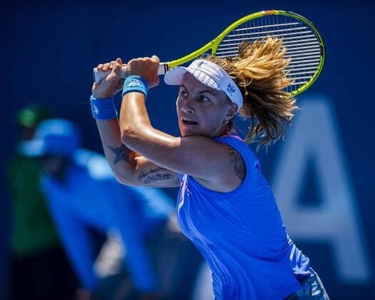 10.01.2016. Sydney, Australia. Svetlana Kuznetsova (RUS) in action against Tammi Patterson (AUS) during their women s singles match on Day 1 at the Apia International tournament at the Apia International Sydney, Australia. Kuznetsova beat Patterson 6:2, 6:0 xHughxPeterswaldx  ActionPlus11695575