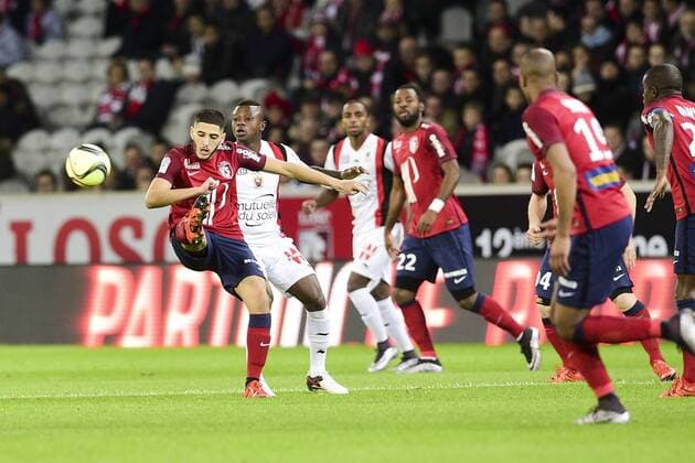 Yassine Benzia (Losc) - Fussball Frankreich, Ligue 1, Lille OSC vs. OGC Nice - 10 01 2016 JBAutissier Panoramic 