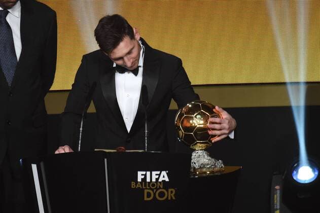Lionel Messi, JANUARY 11, 2016 - Football Soccer : Lionel Messi celebrates after receiving the FIFA Ballon d Or trophy during the FIFA Ballon d Or 2015 Gala at Kongresshaus in Zurich, Switzerland.  (bxlb058694)