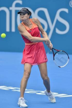 12.01.16 Sydney, Australia. Jelena Jankovic (SRB) in action against Sara Erranti (ITA) during their womens singles match on day 3 at the Apia International Sydney. Errani won the match 7-6,7-6. xNigelxOwenx  ActionPlus11696261