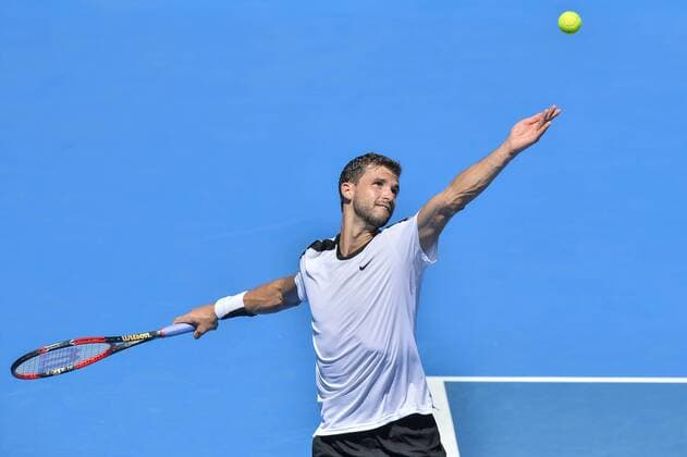 Tennis, APIA International Sydney 13.01.16 Sydney, Australia. Grigor Dimitrov (BUL) in action against Pablo Cuevas (URU) during their mens singles match on day 4 at the Apia International Sydney. Dimitrov won the match 7-5,6-4. xNigelxOwenx  ActionPlus11696527
