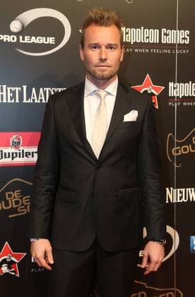 Fußball, BEL, Verleihung des Goldenen Schuhs in Lint - LINT, BELGIUM: Mechelen s goalkeeper Jean-Francois Gillet pictured on the red carpet ahead of the 62nd edition of the Golden Shoe award ceremony, Wednesday 13 January 2016, in Lint AED studio. The Golden Shoe (Gouden Schoen Soulier d Or) is an award for the best soccer player of the Belgian Jupiler Pro League championship during the year 2015. VIRGINIExLEFOUR  x04772704x