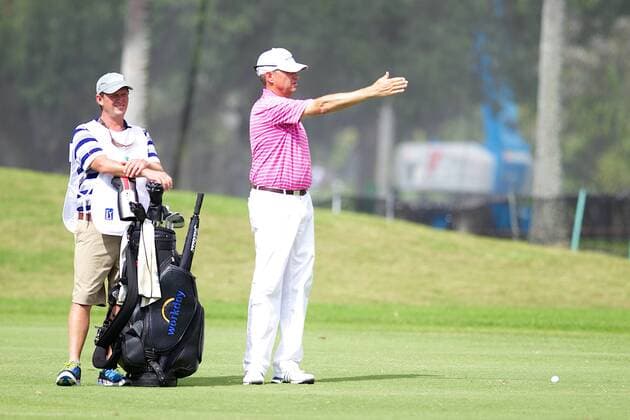 January 15, 2016 - Honolulu, Hawaii: Davis Love III talks to his caddie about the wind during play of the second round of the Sony Open at Waialae Country Club in Honolulu, Hawaii. PGA Golf Herren Golf: Sony Open JAN15 - ZUMAc04_
