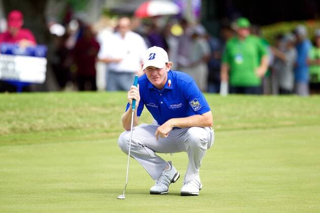 January 15, 2016 - Honolulu, Hawaii: Brandt Snedeker reads his birdie putt on the 9th hole during play of the second round of the Sony Open at Waialae Country Club in Honolulu, Hawaii. PGA Golf Herren Golf: Sony Open JAN15 - ZUMAc04_