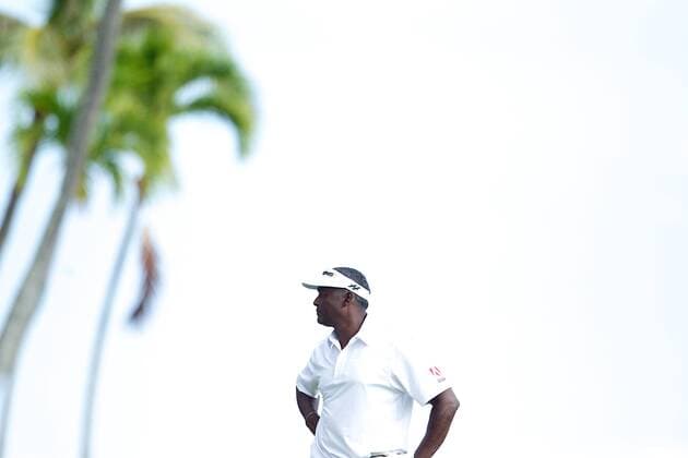January 15, 2016 - Honolulu, Hawaii: Vijay Singh watches the golf action during play of the second round of the Sony Open at Waialae Country Club in Honolulu, Hawaii. PGA Golf Herren Golf: Sony Open JAN15 - ZUMAc04_