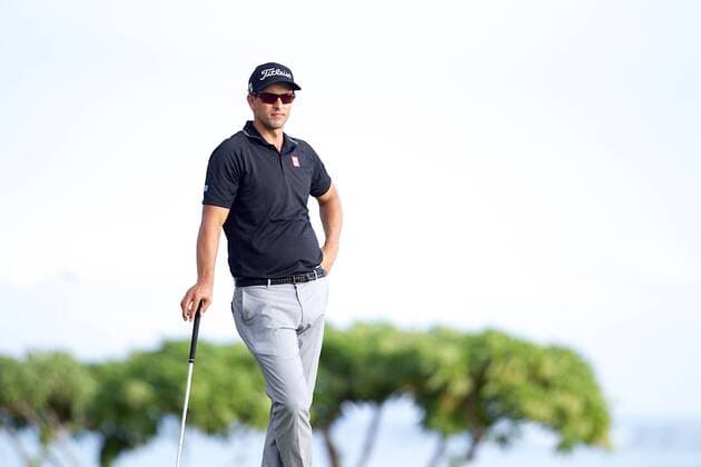 January 15, 2016 - Honolulu, Hawaii: Adam Scott waits his turn during play of the second round of the Sony Open at Waialae Country Club in Honolulu, Hawaii. PGA Golf Herren Golf: Sony Open JAN15 - ZUMAc04_
