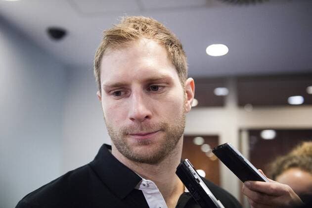160117 Deutschlands Steffen Weinhold intervjuas av media - PK Nationalteam GER, Handball EM,17 Januar 2016 in Wroclaw.  Copyright: JOHANNAxLUNDBERG BB160117JL015