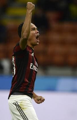Fußball, AC Milan - AC Florenz Carlos Bacca Milan 1-0. Celebration goal Milano 17-01-2016 Stadio Giuseppe Meazza - Football Calcio Serie A AC Milan vs AC Florenz. giuseppexceleste