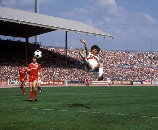 VfB Stuttgart - 1. FC Köln: Walter Kelsch (Stuttgart)