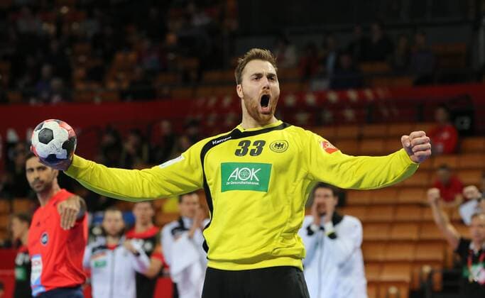 Torwart Andreas Wolff Freude Emotion jubelnd Jubel nach gehaltenem Ball Handball EM EHF Europameisterschaft DHB Nationalmannschaft Herren Saison 2015 2016 20.01.2016 BRDeutschland vs. Slowenien