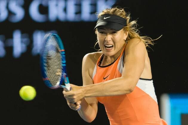 Bilder des Tages - Sport January 22, 2016: Maria Sharapova of Russian Federation in action in a 3rd round match against Lauren Davis of United States of America on day five of the 2016 Australian Open Grand Slam tennis tournament at Melbourne Park in Melbourne, Australia. Maria Sharapova won 61 67 60. Tennis 2016: Australian Open JAN 22 - ZUMAc04_