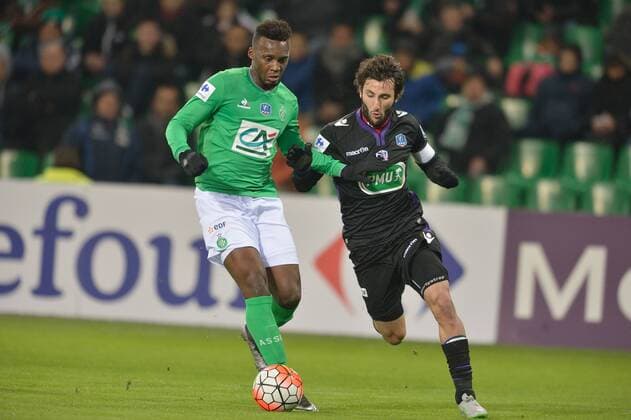 Jean Christophe Bahebeck (saint etienne) vs Anthony Lippini (ajaccio) - Fussball Frankreich, Coupe de France, AS Saint Etienne vs. AC Ajaccio - 21 01 2016 FredericChambert Panoramic 