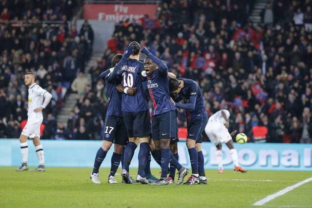 Zlatan Ibrahimovic (psg) Blaise Matuidi (psg) FOOTBALL : Paris st Germain vs Angers SCO - Ligue 1 - 23 01 2016 StephaneAllaman Panoramic 