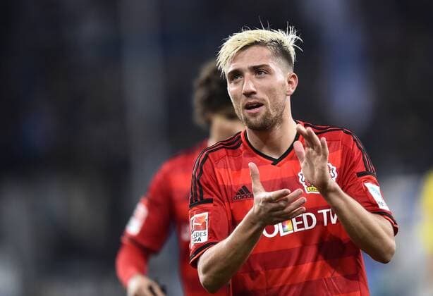 Kevin Kampl Bayer 04 Leverkusen bedankt sich bei Fans Zuschauern Gestik, Geste TSG 1899 Hoffenheim vs Bayer 04 Leverkusen B04 23.01.2016 TSG 1899 Hoffenheim vs Bayer 04 Leverkusen B04