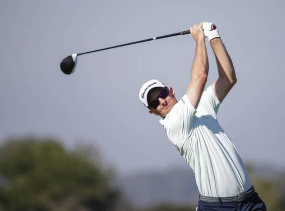 January 29, 2016: Justin Rose tees off on the 9th hole of the North Course during the second round of the Farmers Insurance Open at Torrey Pines Golf Course in San Diego, California. PGA Golf Herren 2016: Farmers Insurance Open JAN 29 - ZUMAc04_