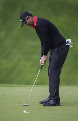 January 30, 2016: Scott Piercy sinks his putt on the 13th green of the South Course during the third round of the Farmers Insurance Open at Torrey Pines Golf Course in San Diego, California. PGA Golf Herren 2016: Farmers Insurance Open JAN 30 - ZUMAc04_