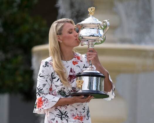 Angelique Kerber mit Pokal im Government House, Australian Open 2016 Tennis - Australian Open 2016 - Grand Slam ITF ATP Tennis Herren WTA Tennis Damen - Melbourne Park - Melbourne - Victoria - Australia - 31 January 2016.