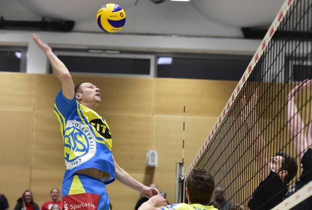 30.01.2016 - Volleyball - 2. Bundesliga Süd Männer - Saison 2015 2016 - SV Schwaig - VC Eltmann - - Frank Meyer (10, SV Schwaig )