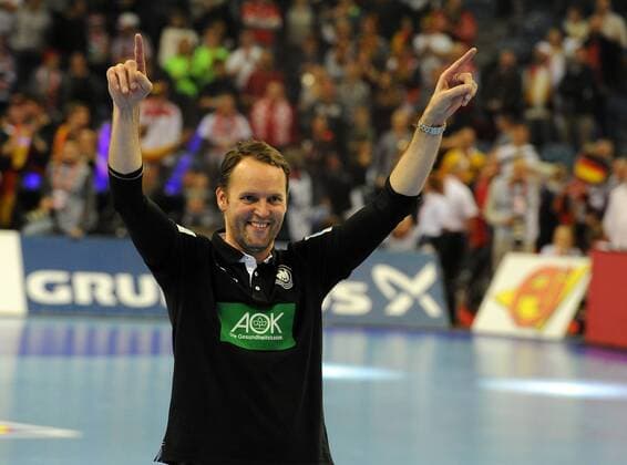 Handball, EM, Deutschland ist Europameister Krakau Krakow, 31.1.2016 (Polen), TAURON Arena Krakwo Arena, EURO 2016, Handball-Europameister, Männer, Finale Deutschland vs Spanien Jubel von Bundestrainer Deutschland, Dagur Sigurdsson Foto- und alle