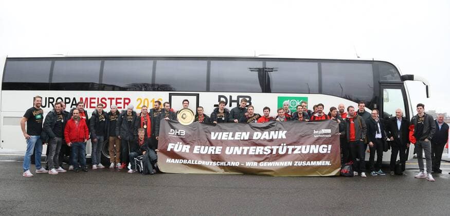 GER, Handball Nationalmannschaft in Berlin 01.02.2016, Europameister Ankunft am Flughafen, Berlin, GER, Handball Nationalmannschaft in Berlin, im Bild nphxEngler