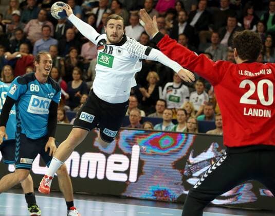 05.02.2016 - Handball - DKB Handball Bundesliga - All Star Day Nürnberg - All Star Game : Nationalmannschaft Nationalteam Deutschland - All Star Team 2016 - DaMa - Jannik Kohlbacher ( Deutschland ) Niklas Landin ( All Star Team 2016 )