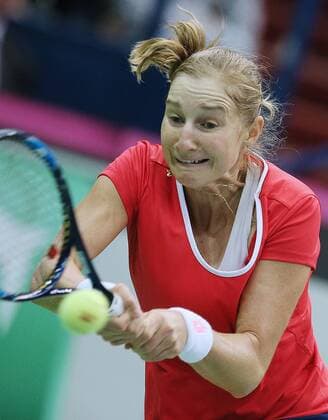 Tennis, FedCup, Russland - Niederlande MOSCOW, RUSSIA. FEBRUARY 6, 2016. Ekaterina Makarova of Russia in action during her 2016 Fed Cup World Group 1st Round tennis match against Kiki Bertens of the Netherlands at Olympic Stadium. Sergei Bobylev TASS  TS016ABC