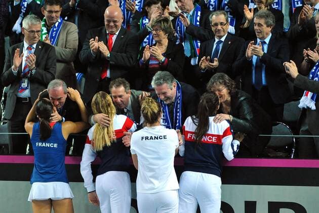 Kristina Mladenovic (FRA) Caroline Garcia (FRA) Pauline Parmentier (FRA) Oceane Dodin (FRA) Amelie Mauresmo (FRA) Jean Gachassin (FRA) TENNIS : Fed Cup - FRA vs ITA - 07 02 16 TennisMagazinex 