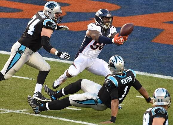 Denver Broncos linebacker Von Miller (58) sacks Carolina Panthers quarterback Cam Newton (1) to force a fumble recovered by Denver s Malik Johnson for a touchdown in the end zone during the first quarter of Super Bowl 50 at Levi s Stadium in Santa Clara, California, February 7, 2015.  SBP20160207815 JONxSOOHOO