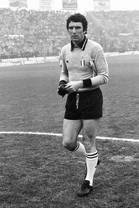 Football - soccer: Serie A, , dino zoff - Juventus Turin xHOCHxZWEIx xItalyxPhotoxPressx  !AUFNAHMEDATUM GESCHÄTZT!