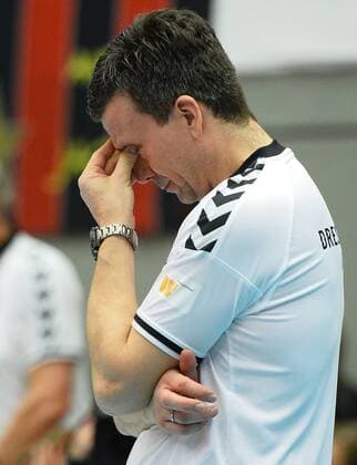 Trainer Alexander Waibl (Dresden), Dresdner SC gegen Dinamo Moskau (Russland), Volleyball, 2016 CEV DenizBank Volleyball Champions League der Frauen, Championsleague, CL, Margon-Arena Dresden Bodenbacher Straße, DSC, Saison 2015 2016, 10.02.2016,