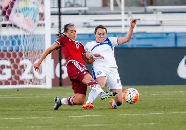 10 FEB 2016: Mexico midfielder Veronica Perez (17) and Puerto Rico midfielder Stephanie Colon (19) slide for a loose ball during the Women s Olympic Qualifying soccer game between Puerto Rico and Mexico national teams played at Toyota Stadium in Frisco, TX. (Photo by Andrew Dieb Icon Sportswire) SOCCER: FEB 10 Women s Olympic Qualifying - Puerto Rico v Mexico Icon160210251 EDITORIAL USE ONLY