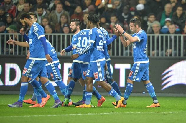 ROMAIN ALESSANDRINI (om) - Mauricio ISLA (om) - JOIE FOOTBALL : Nice vs Marseille - Ligue 1 - 14 02 2016 AnthonyBIBARD FEP 