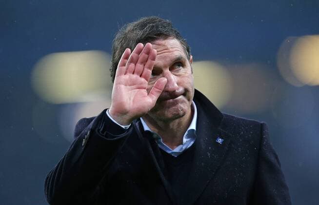 14.02.2016, Fussball 1.Bundesliga 2015 2016, 21.Spieltag, Hamburger SV - Borussia Mönchengladbach, im Volksparkstadion Hamburg. Trainer Bruno Labbadia (Hamburg) 