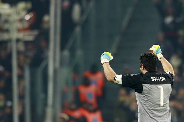 Jubel Gianluigi Buffon Juventus, celebration Football ITA Serie A 2015 2016 Juventus Turin - SSC Napoli cesarexpurini