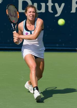 Anna-Lena Friedsam (GER) Tennis - Dubai Tennis Championships 2016 - WTA Tennis Damen - Dubai Duty Free Tennis Stadium - Dubai - - United Arab Emirates - 15 February 2016.